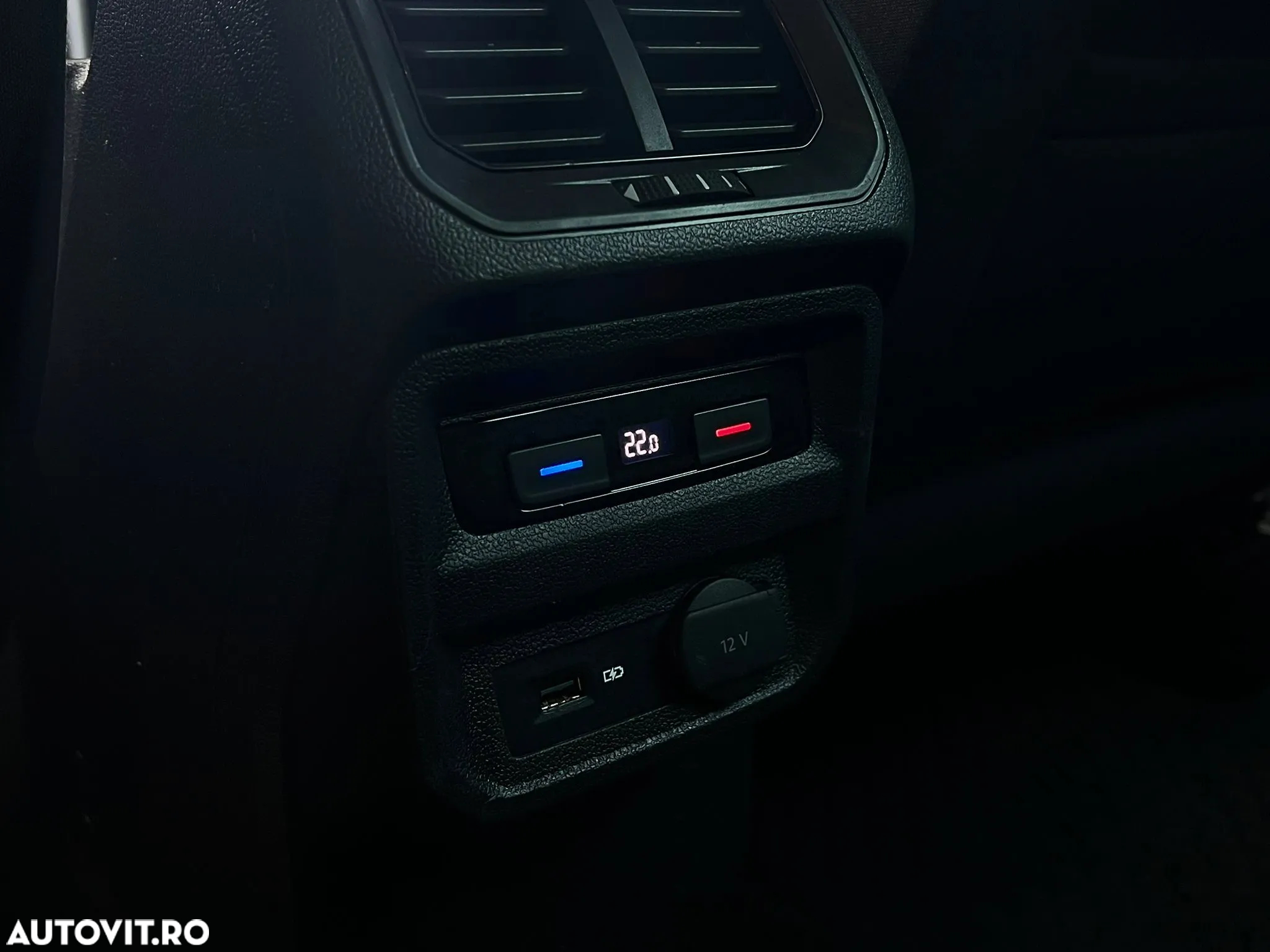 Volkswagen Tiguan 2.0 TDI DPF DSG Comfortline - 31