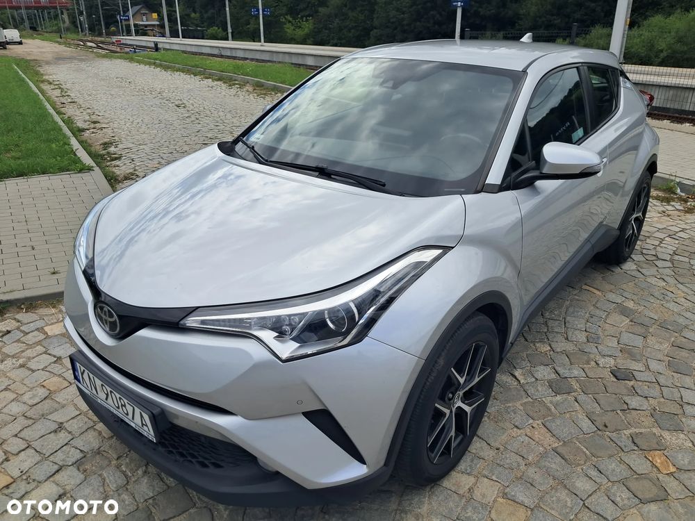 Toyota C-HR 1.2 T Dynamic - 11