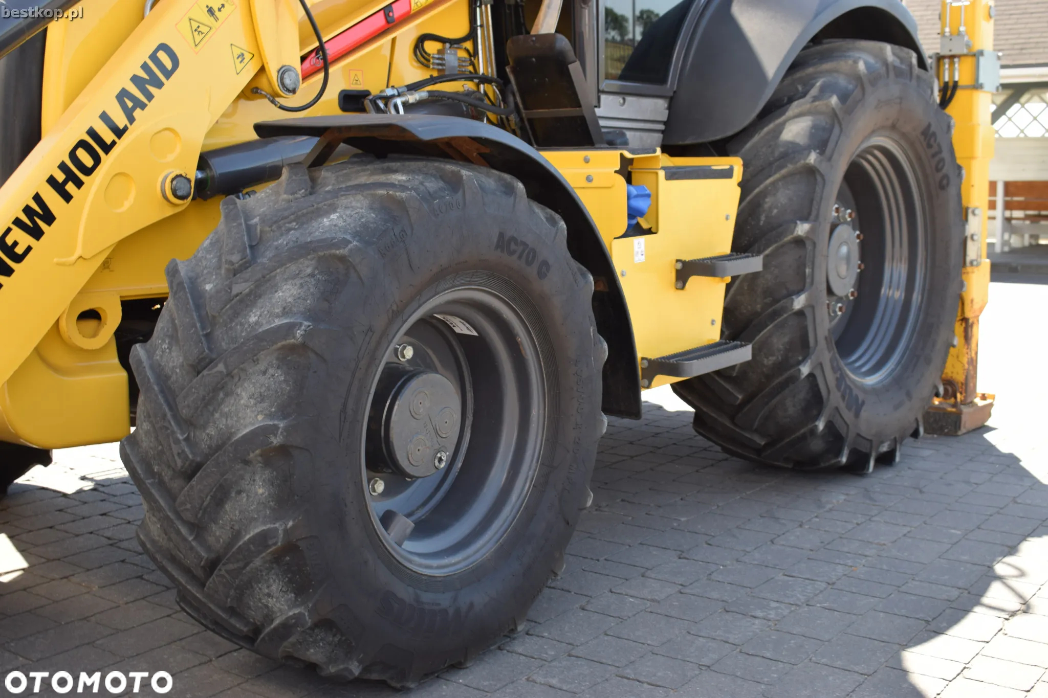 New Holland B110C - 19