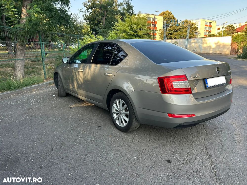 Skoda Octavia - 13