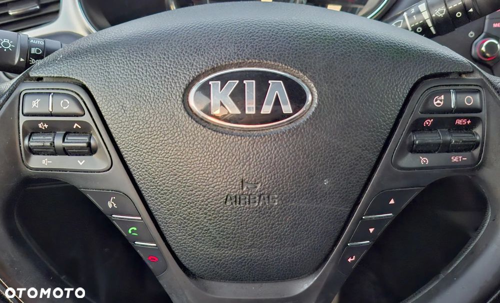 Kia Ceed 1.6 CRDi XL - 10