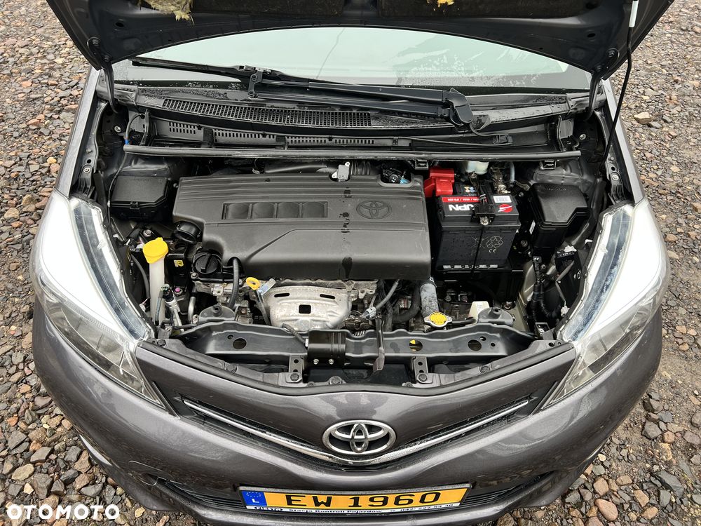 Toyota Yaris 1.33 VVT-i Comfort - 10