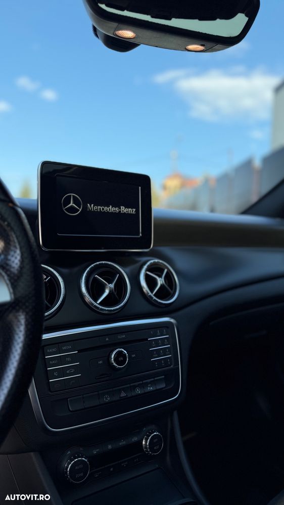 Mercedes-Benz CLA - 4