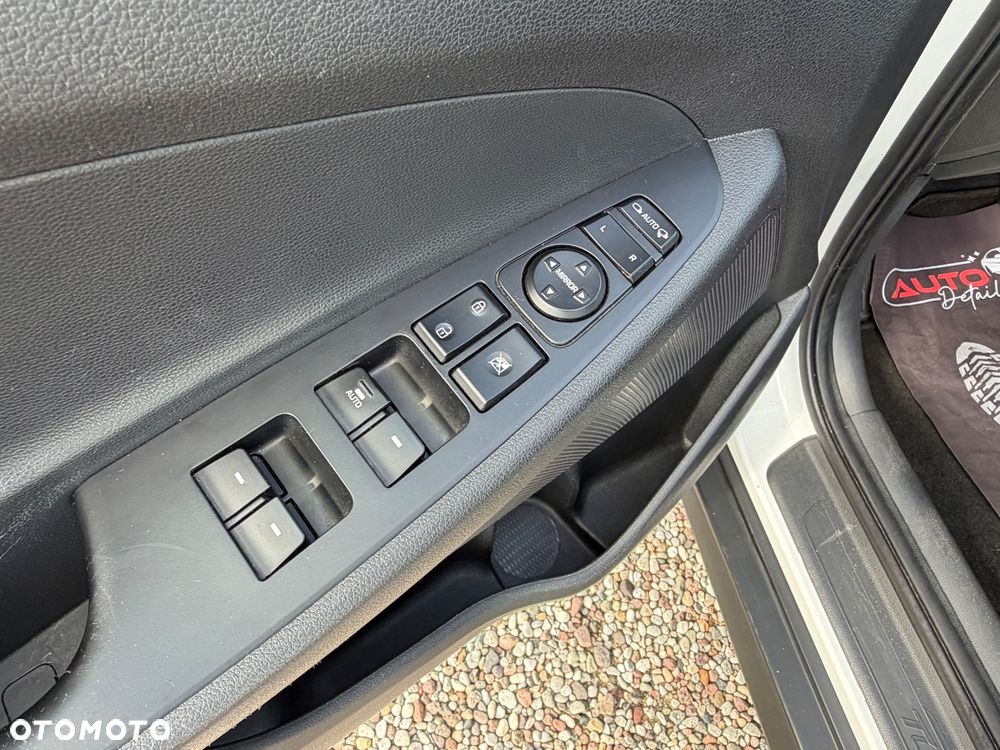 Hyundai Tucson 2.0 CRDI 2WD Style - 18