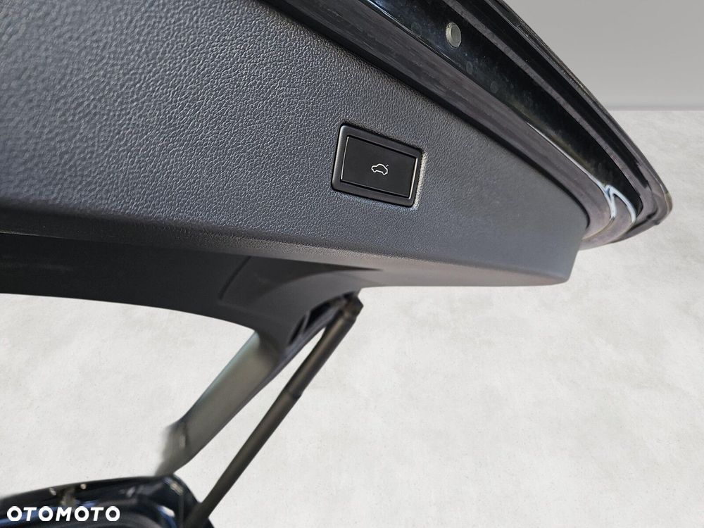 Volkswagen Tiguan - 29