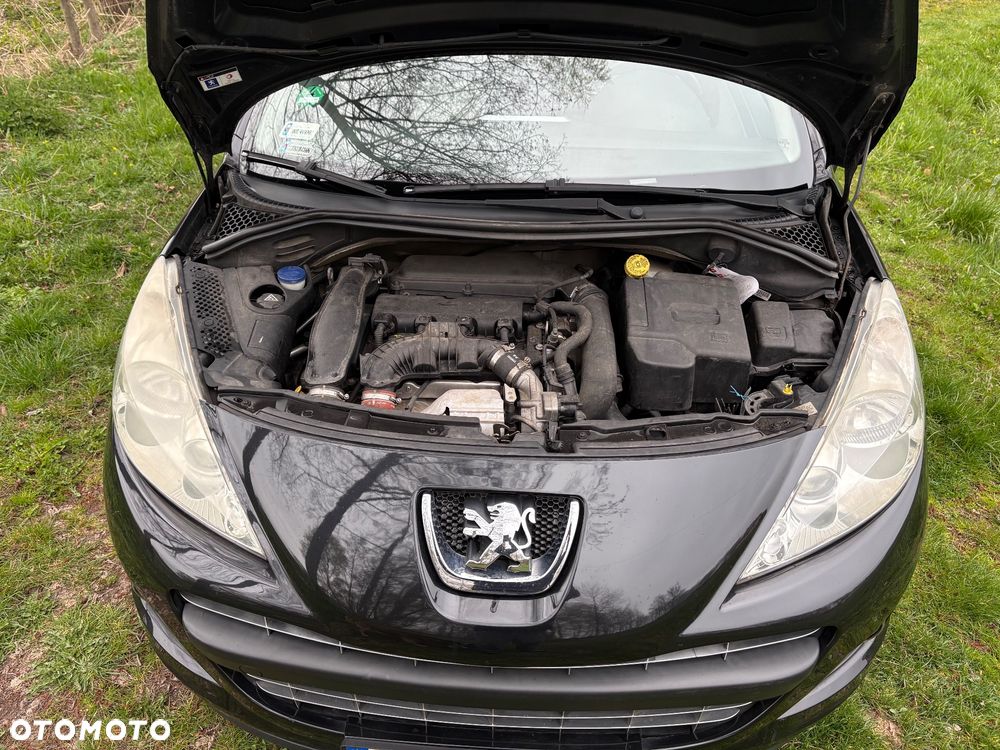 Peugeot 207 CC 1.6 Sport - 8