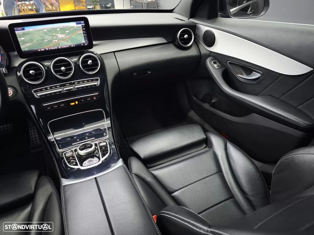 Mercedes-Benz C 220 d AMG Line - 30