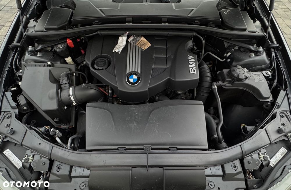 BMW Seria 3 318d Touring - 40