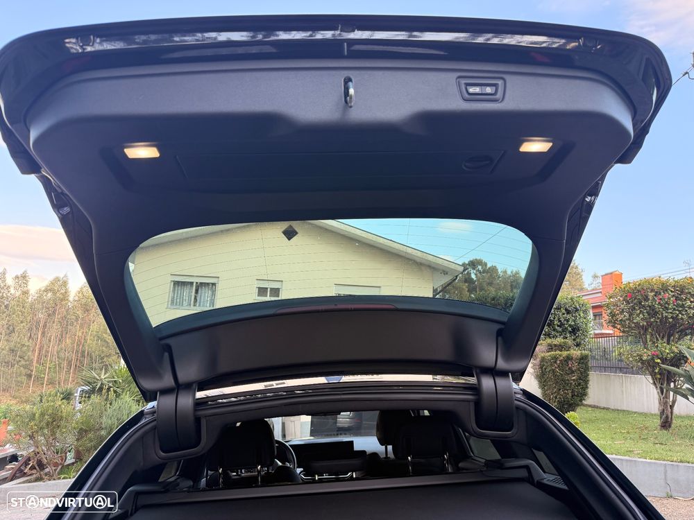 BMW 330 e Aut. M Sport - 45