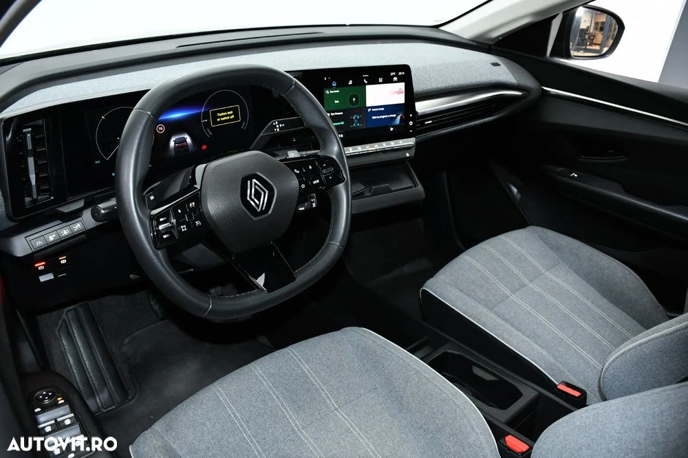 Renault Megane E-TECH EV60 super charge techno - 11