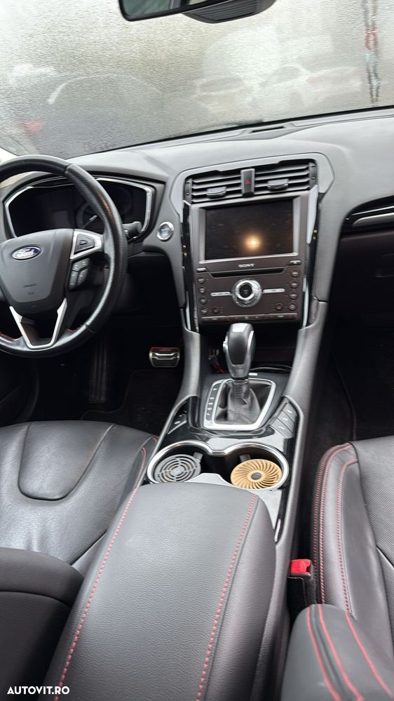 Ford Mondeo 2.0 HEV ST Line High - 30