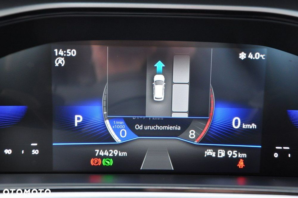 Volkswagen T-Roc - 19