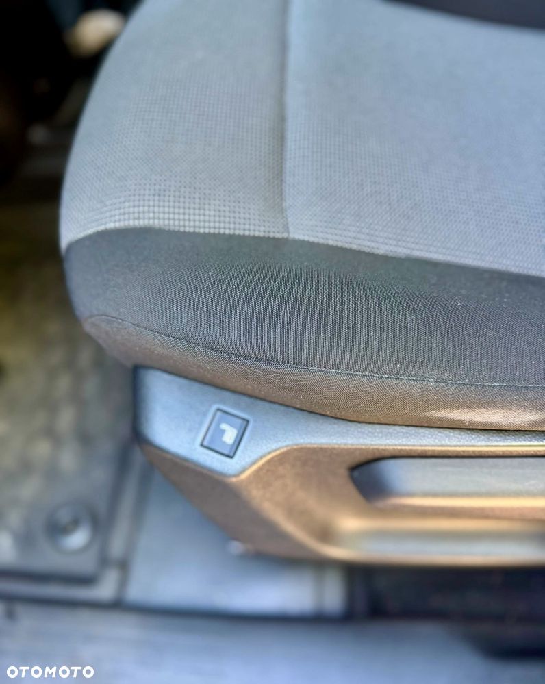 Peugeot Partner Premium - AUTOMAT - 30