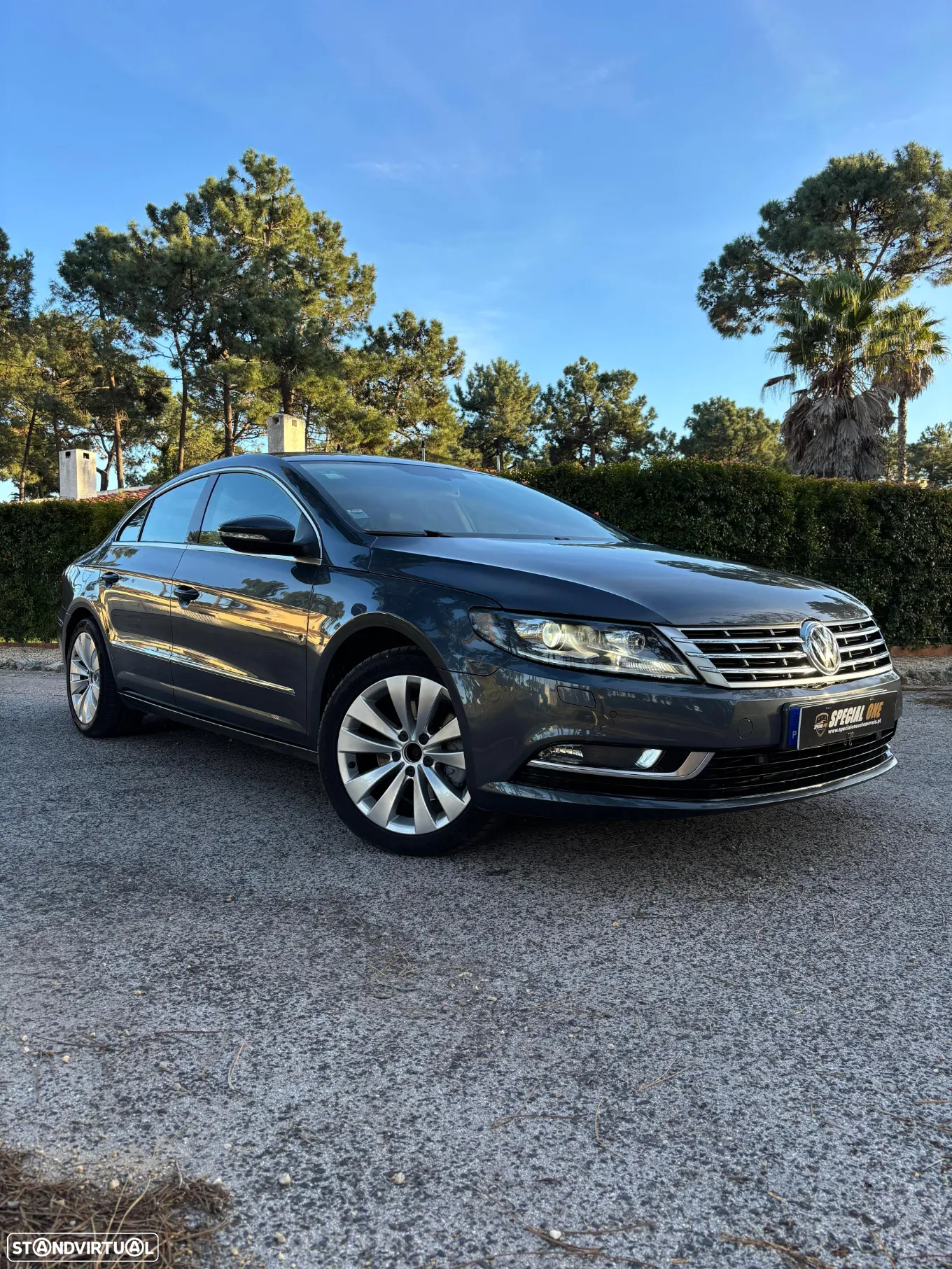 VW Passat CC 2.0 TDi Blue DSG - 2