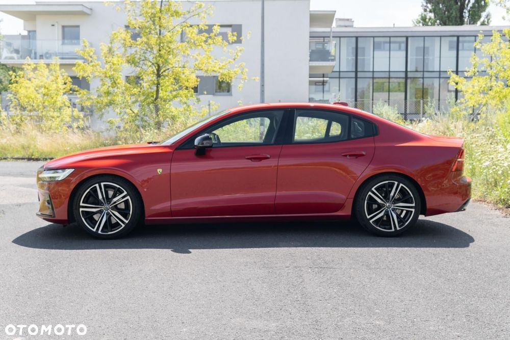 Volvo S60 T5 R-Design - 9