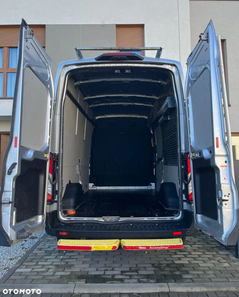 Ford Transit - 16