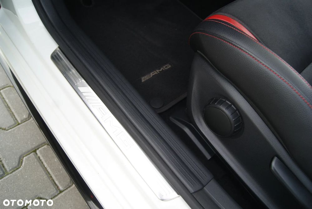 Mercedes-Benz CLA - 19