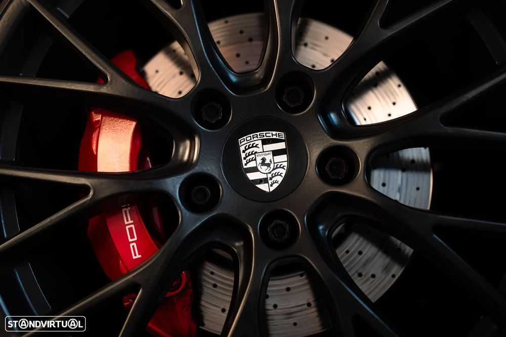 Porsche 911 (991) Carrera 4S PDK - 10