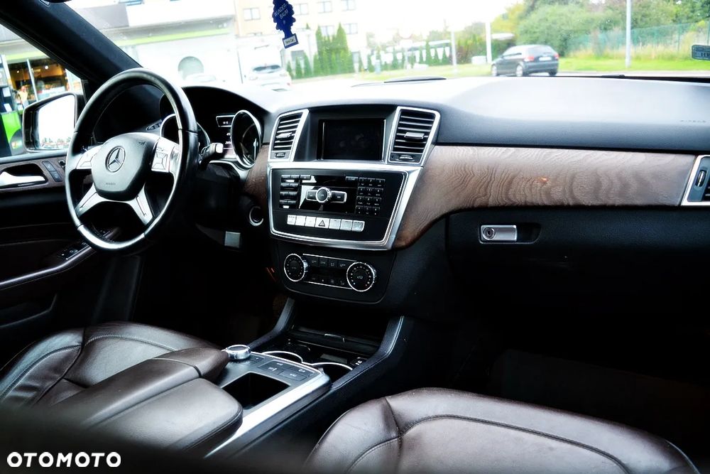 Mercedes-Benz ML 350 BlueTEC 4MATIC 7G-TRONIC - 11