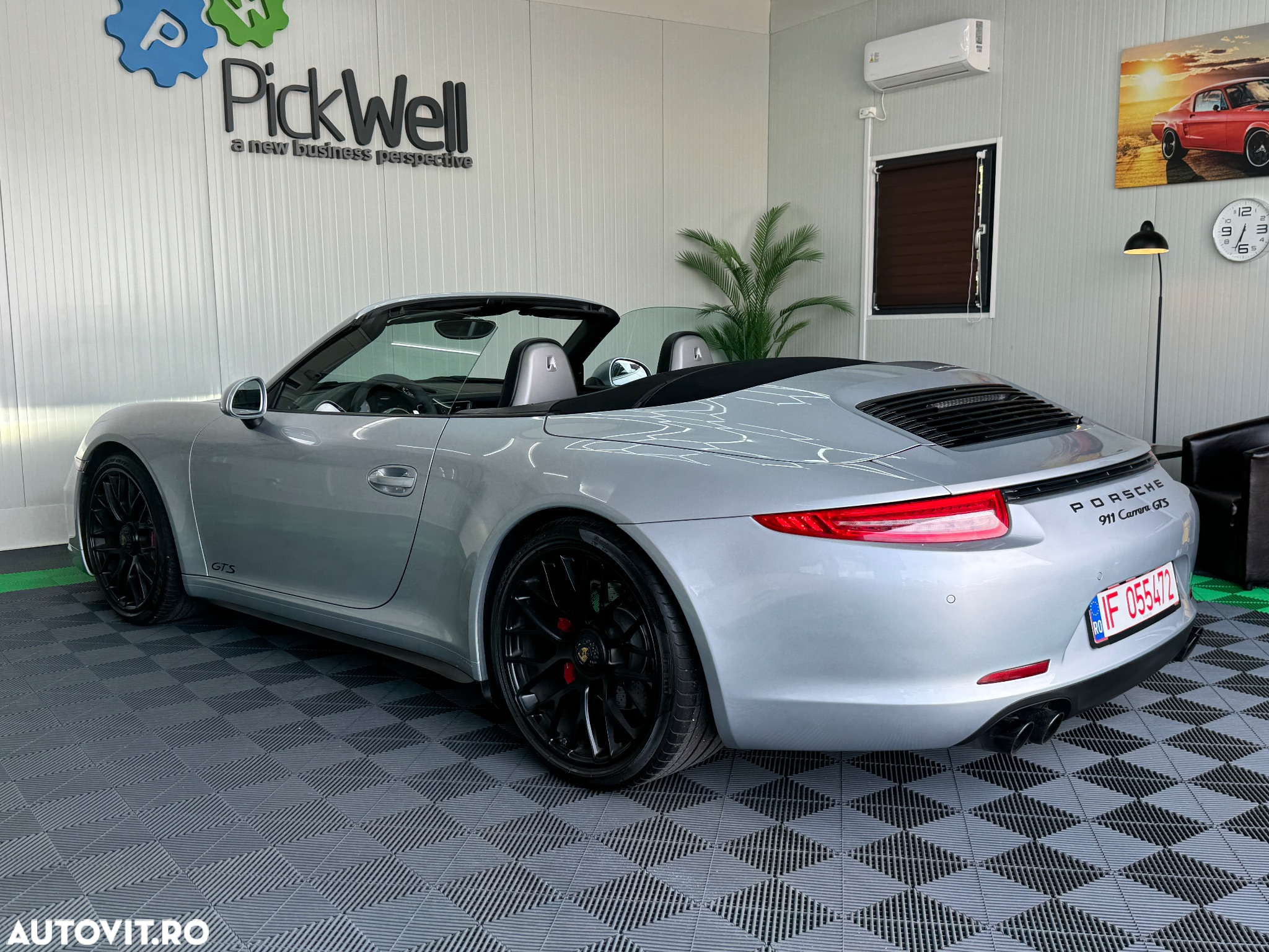 Porsche 911 Carrera GTS Cabriolet PDK - 10