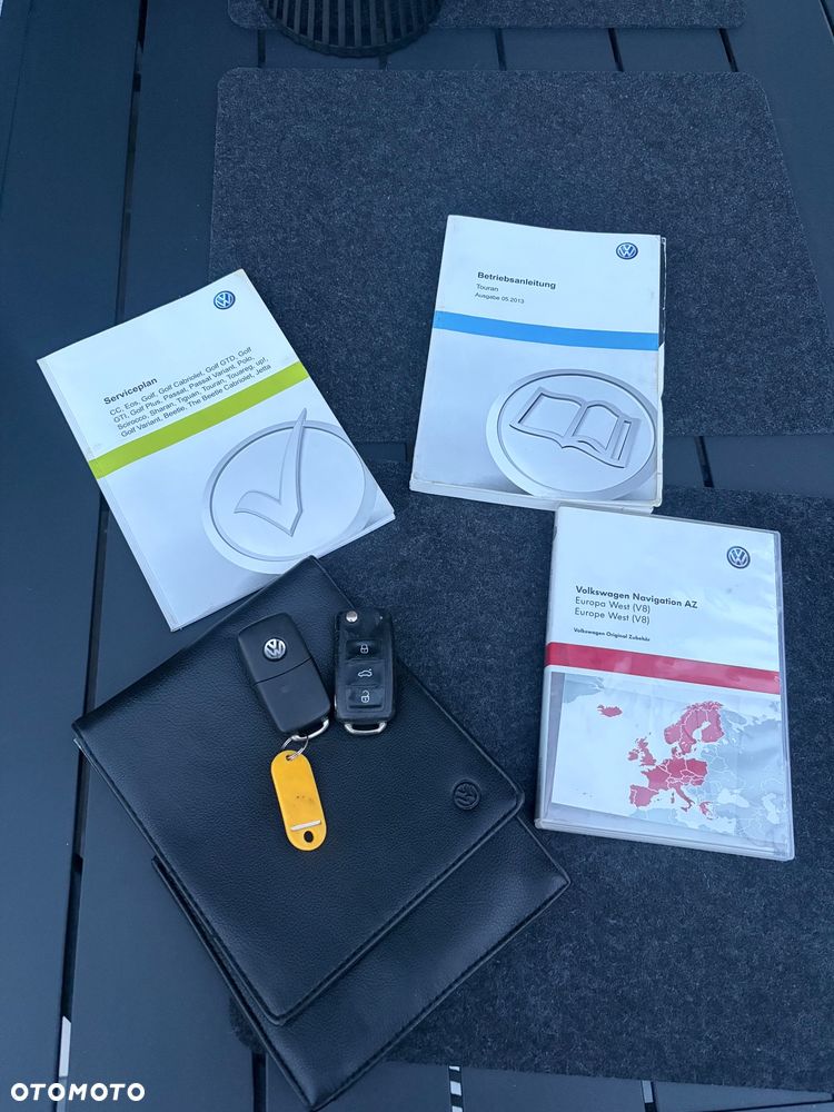 Volkswagen Touran 2.0 TDI DPF BlueMotion Technology DSG Life - 40