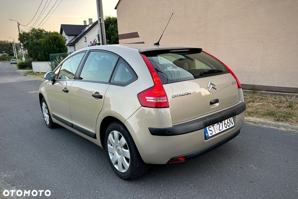 Citroën C4 - 4