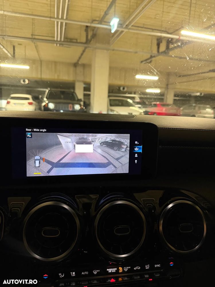 Mercedes-Benz CLA 200 d Shooting Brake 8G-DCT - 14