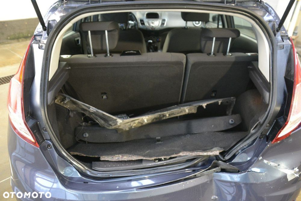 Ford Fiesta - 10