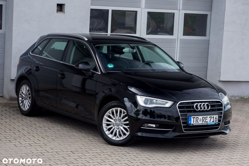 Audi A3 Sportback 1.4 TFSI Ambiente - 3