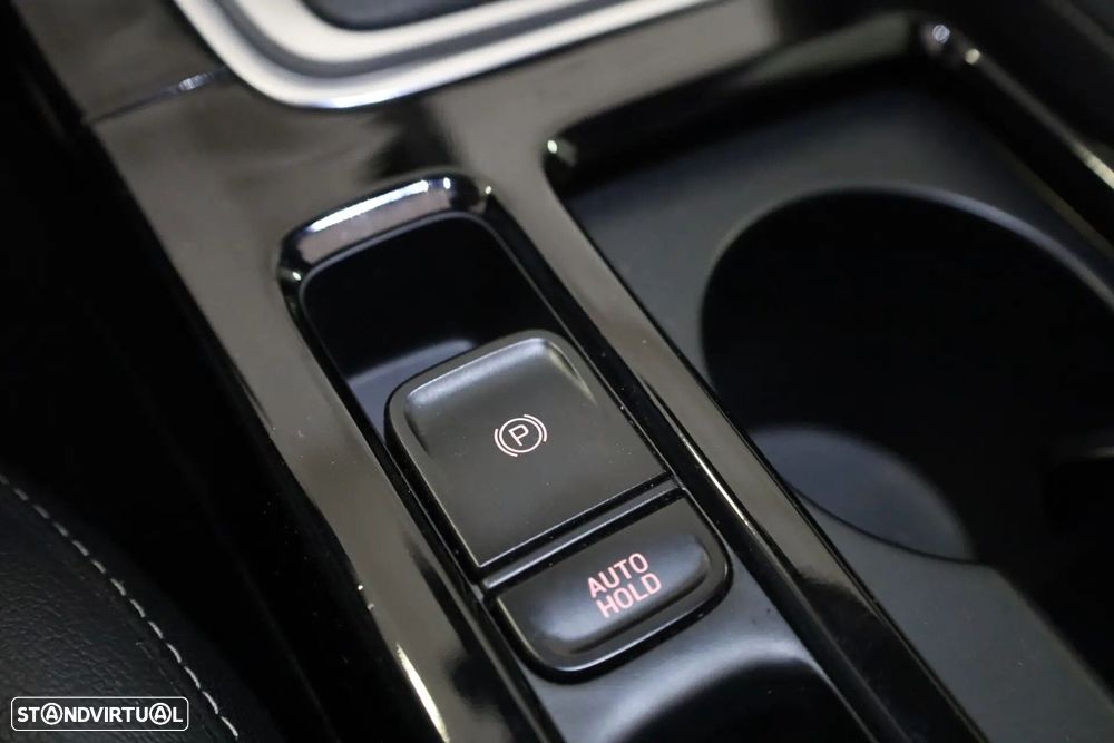 Kia Ceed 1.4 T-GDI TX+SRF 7DCT - 41