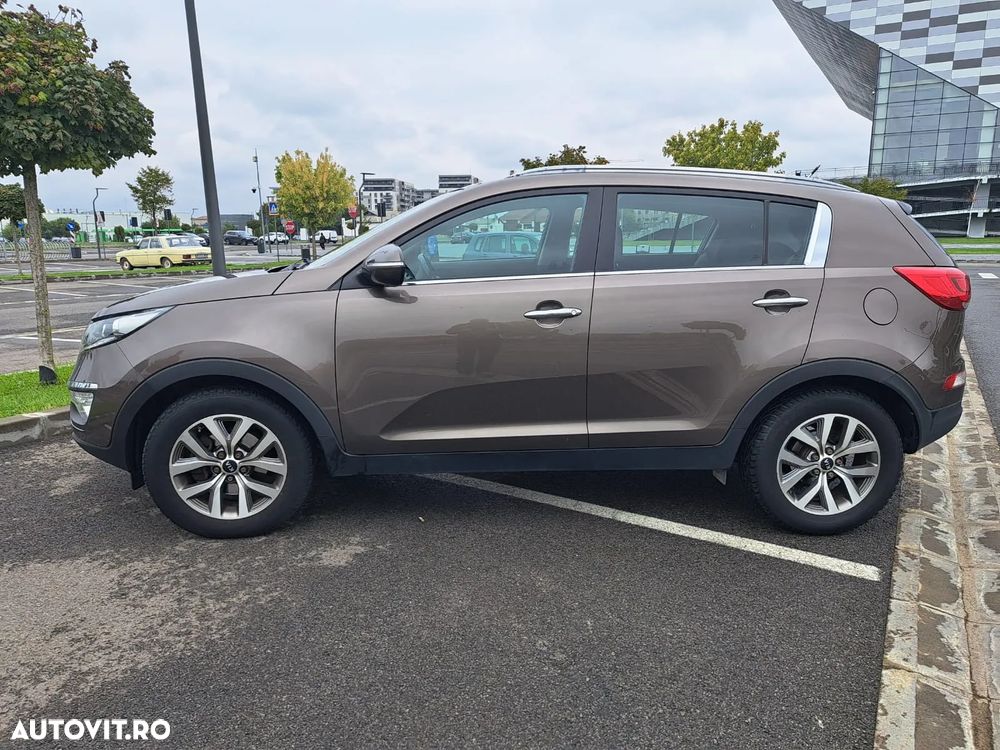 Kia Sportage 1.7 DSL MT 4x2 STYLE - 2
