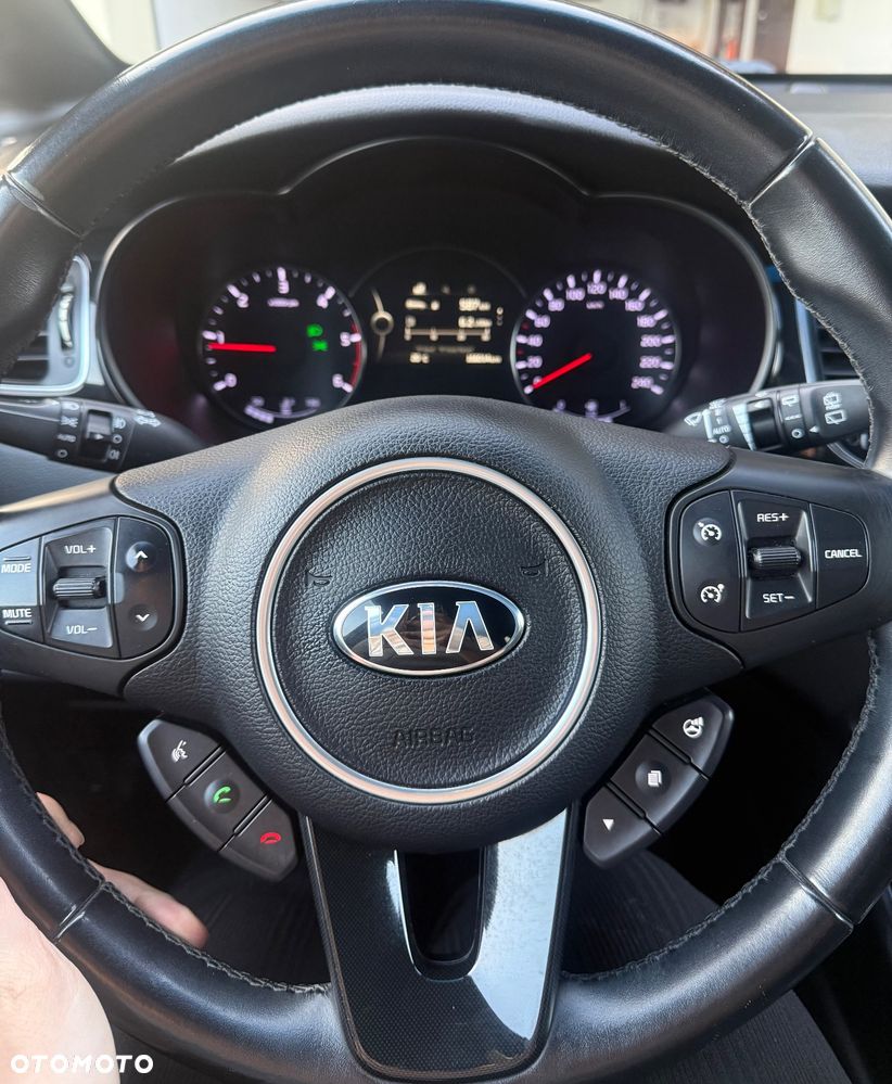 Kia Carens 1.7 CRDi XL - 8