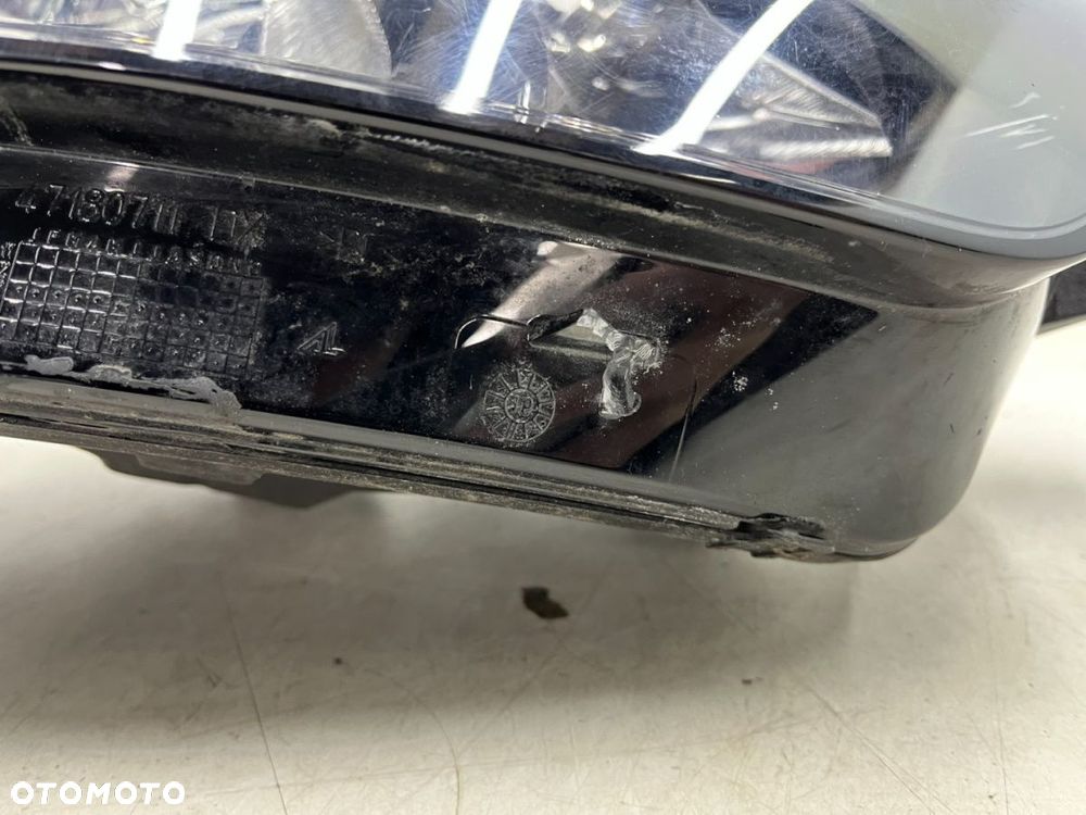 Lampa reflektor Citroen C4 Picasso II 13-16r. PRAWA przednia EUROPA H7 prawy przód 9675974880 - 13