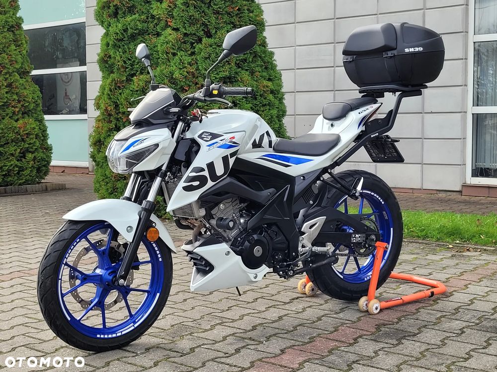 Suzuki GSX - 14
