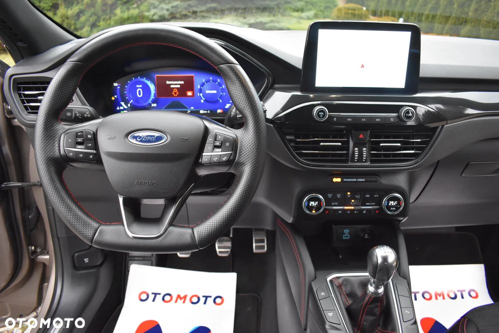 Ford Kuga 1.5 EcoBoost ST-LINE X - 35