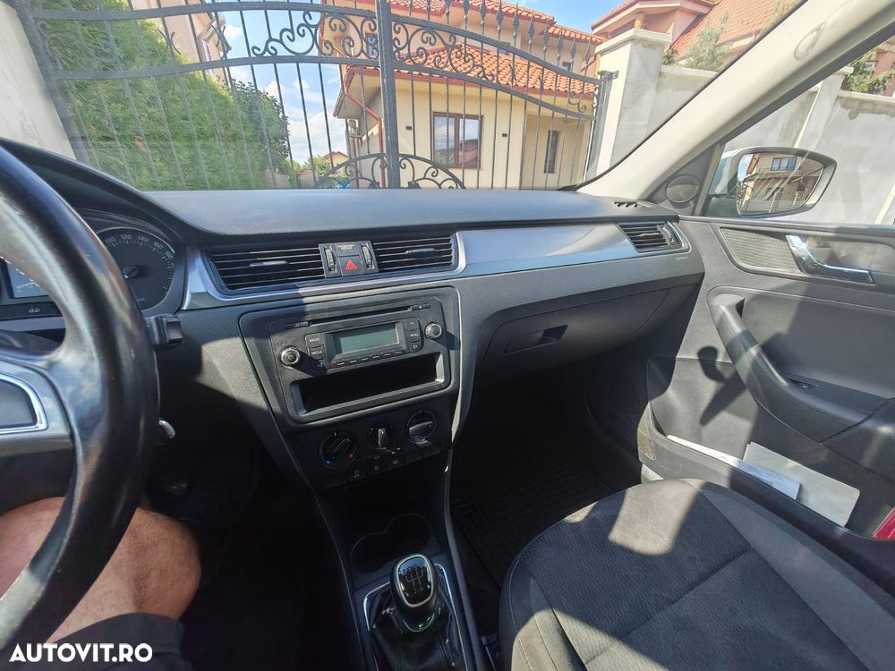 Skoda RAPID 1.6 TDI Style+ - 10