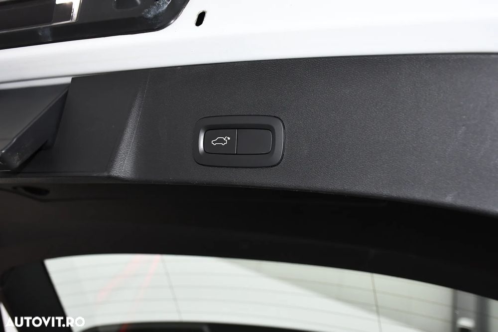 Volvo XC 40 D3 AWD Inscription - 29