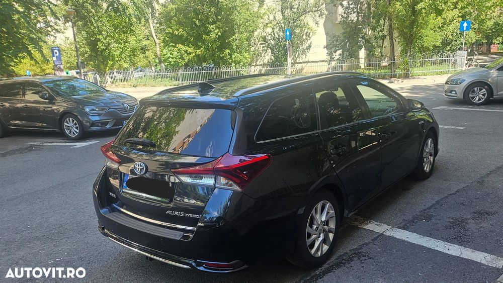 Toyota Auris - 6