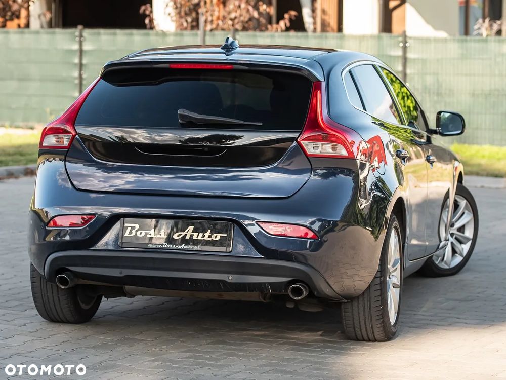 Volvo V40 D3 Geartronic Summum - 12