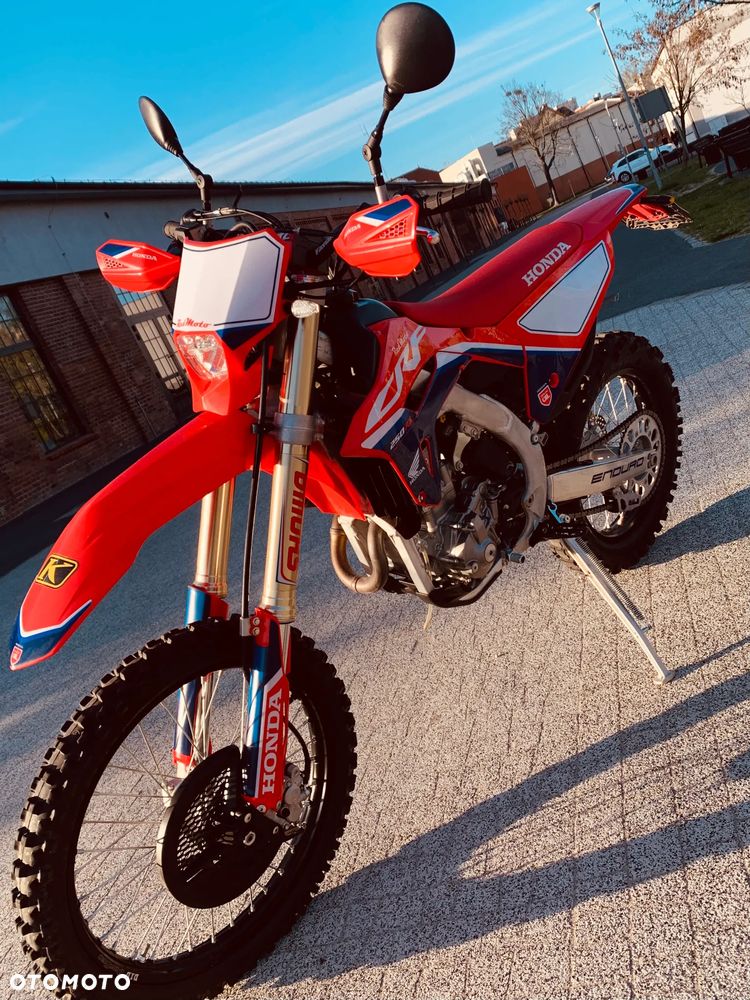 Honda CRF - 8