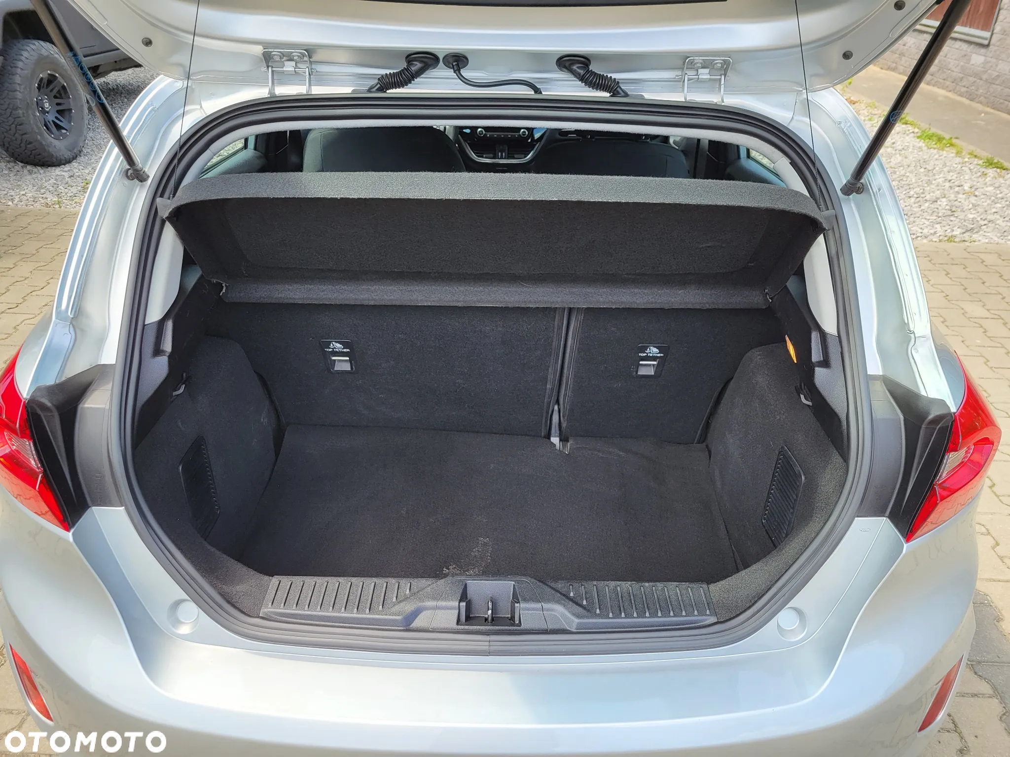 Ford Fiesta - 13