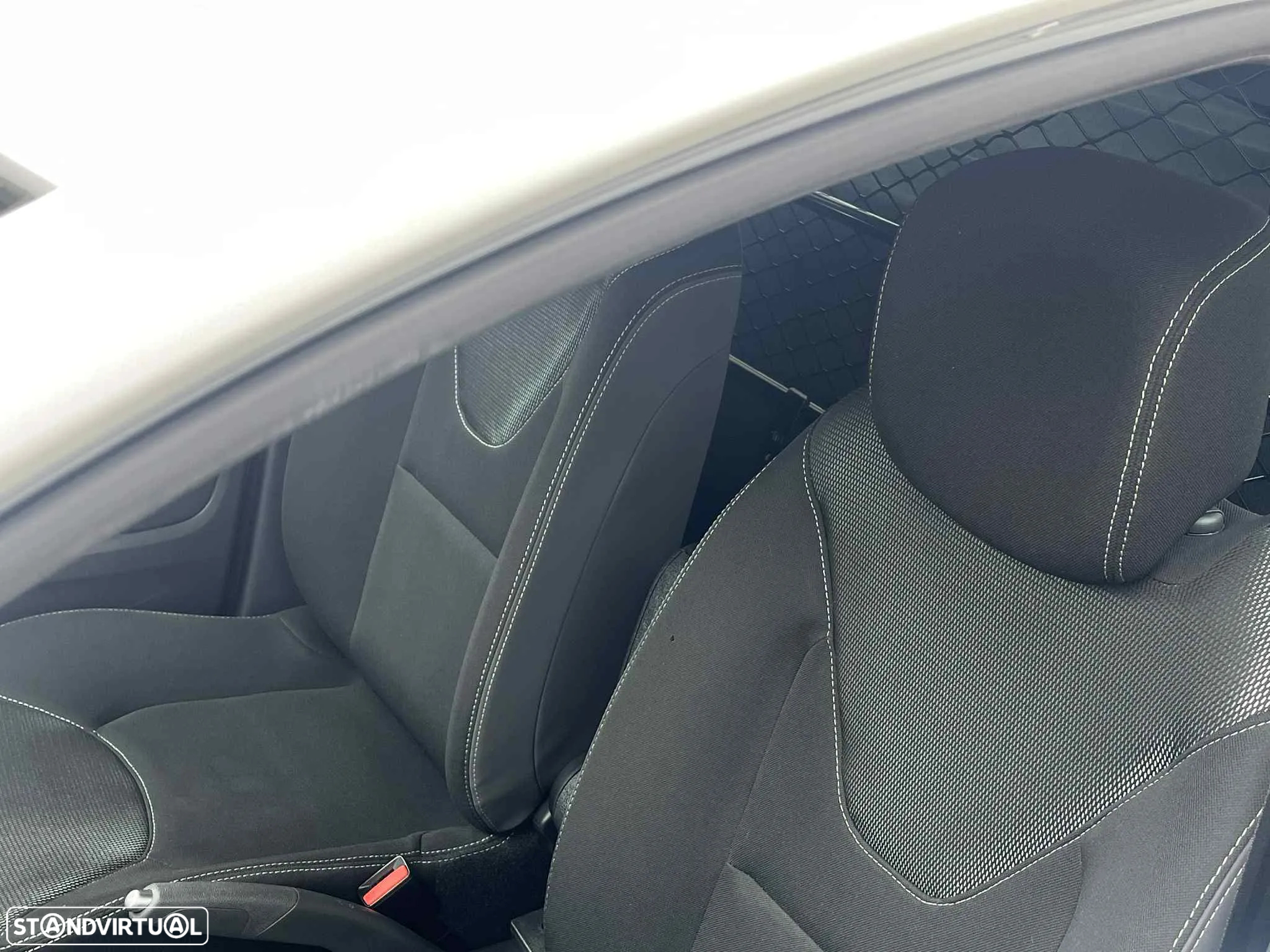 Renault Clio IV Van 1.5 dCi 75cv - 7