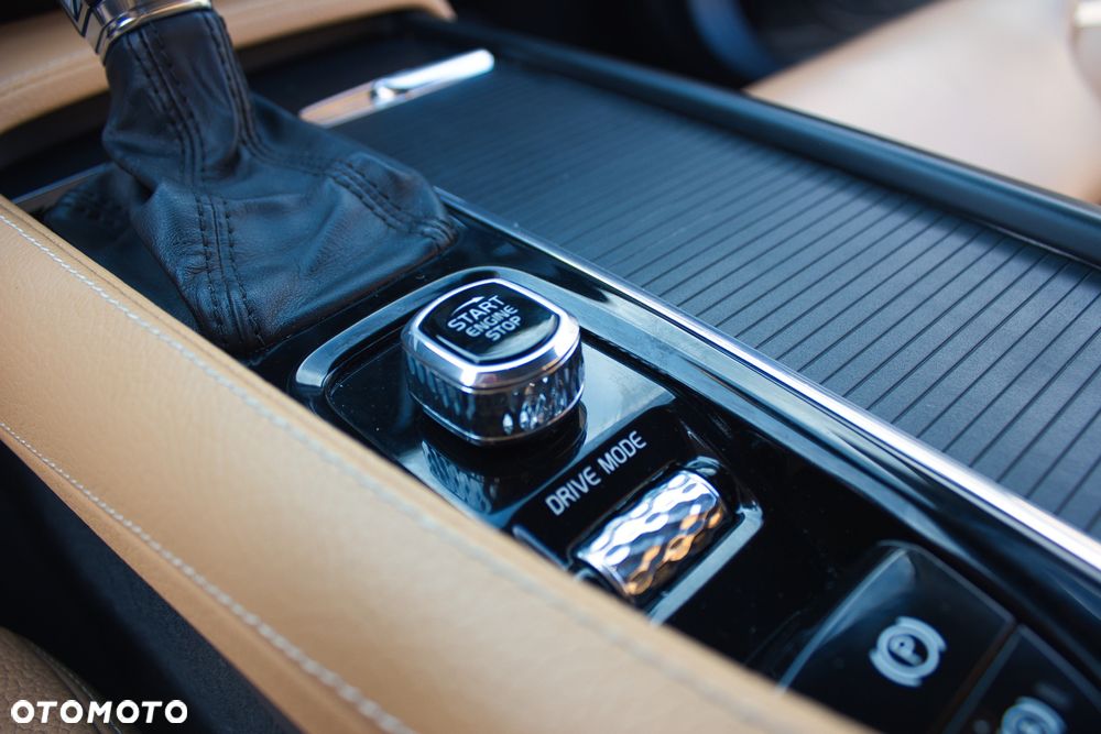 Volvo S90 - 21
