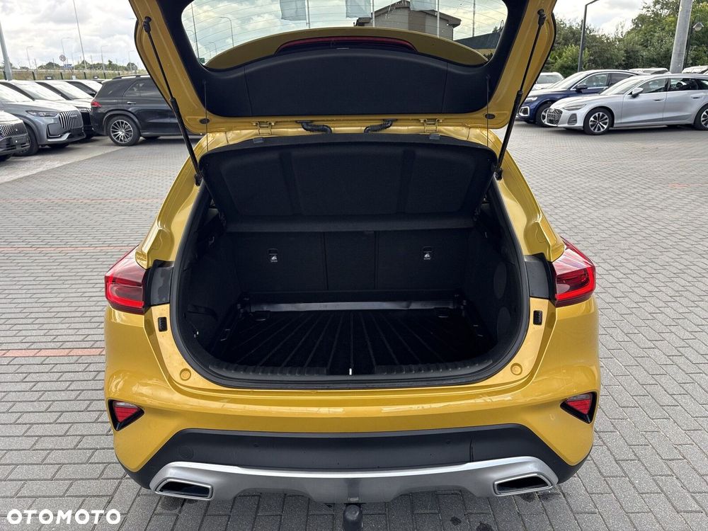 Kia XCeed - 34