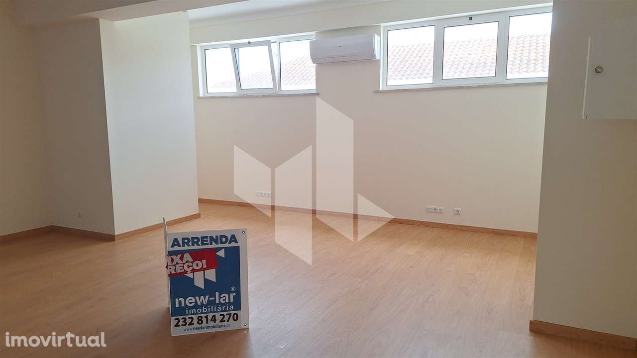 Escritório  Arrendamento em Tondela e Nandufe,Tondela - Grande imagem: 3/10