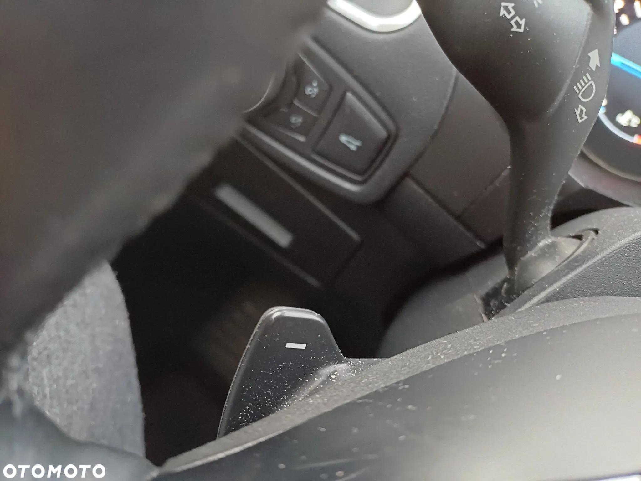 Ford S-Max 2.0 TDCi 4WD Titanium PowerShift - 24
