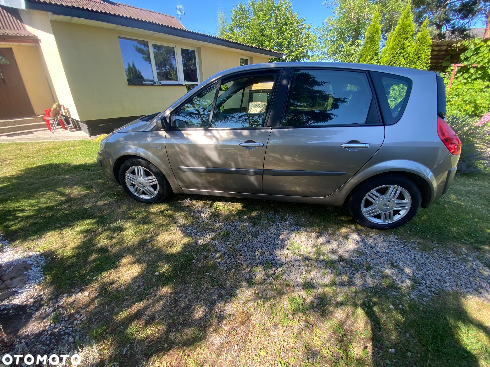 Renault Scenic - 2