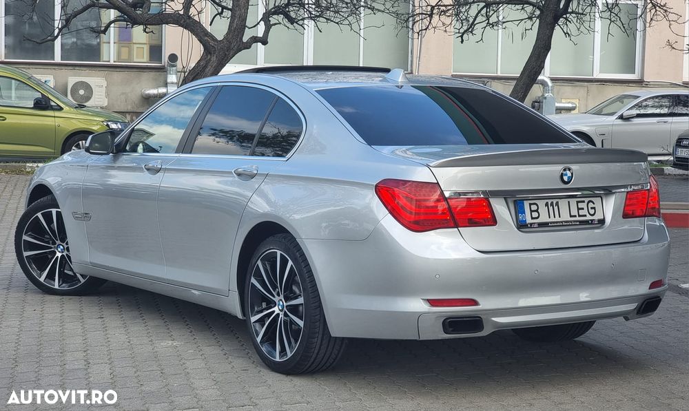 BMW Seria 7 740d xDrive Aut. - 5