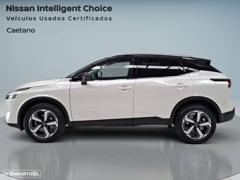 Nissan Qashqai 1.3 DIG-T N-Connecta LED+TT+SKY - 2