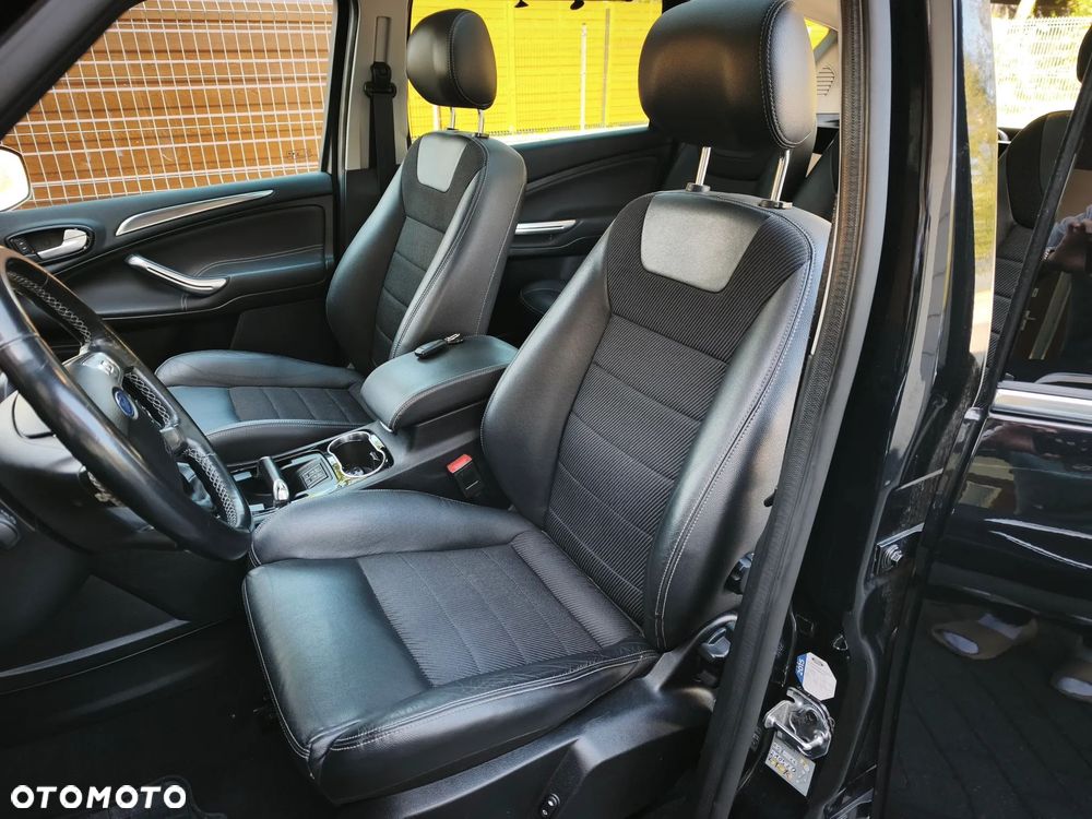 Ford S-Max 2.0 TDCi DPF Titanium - 5